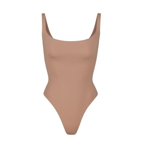 SKIMS FITS EVERYBODY SQUARE NECK BODYSUIT - Picture 3 of 7
